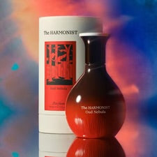 Oud Nebula
Amber, Woody, Spicy | 50ml | Parfum